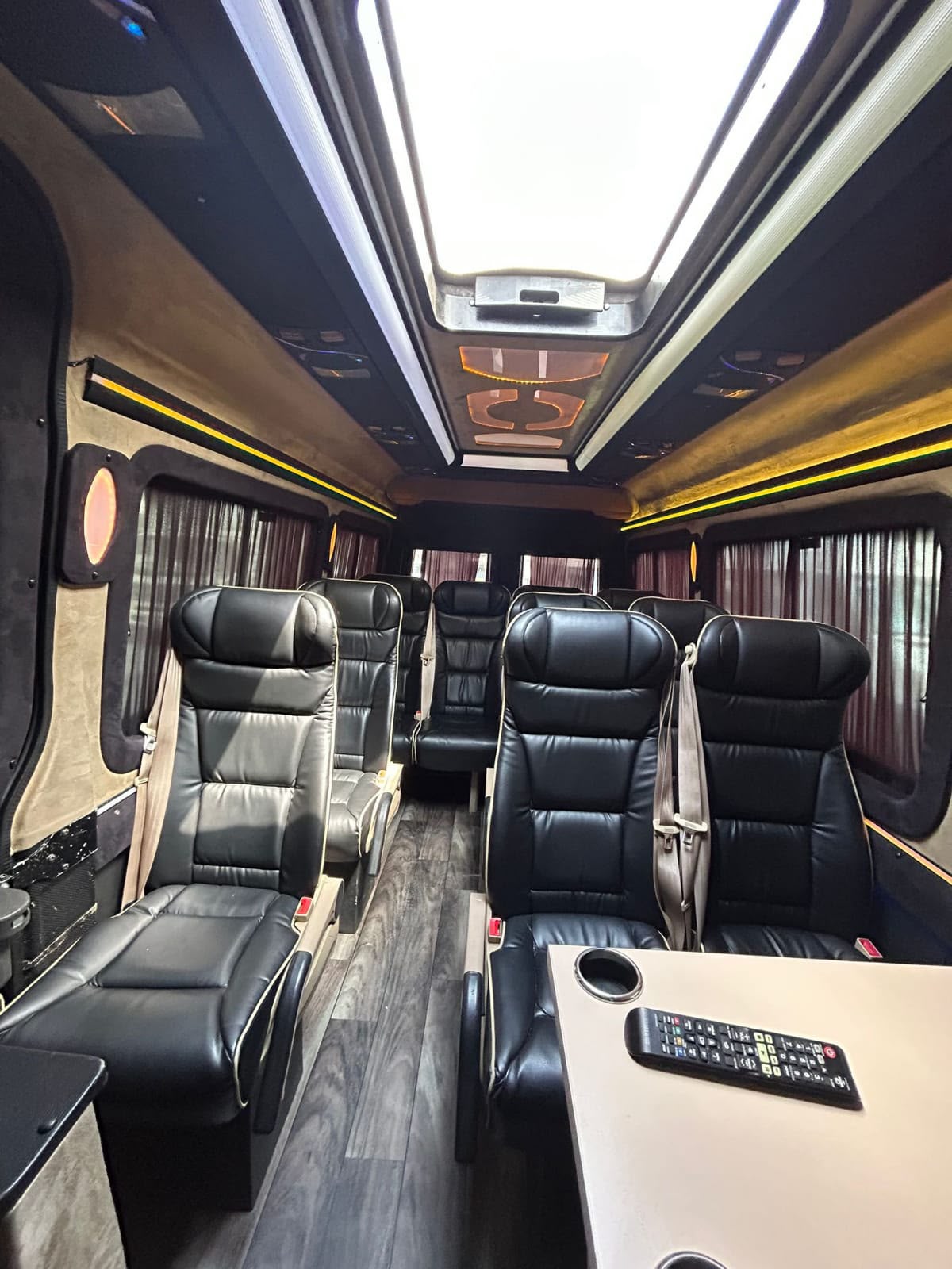 Mercedes VIP Sprinter